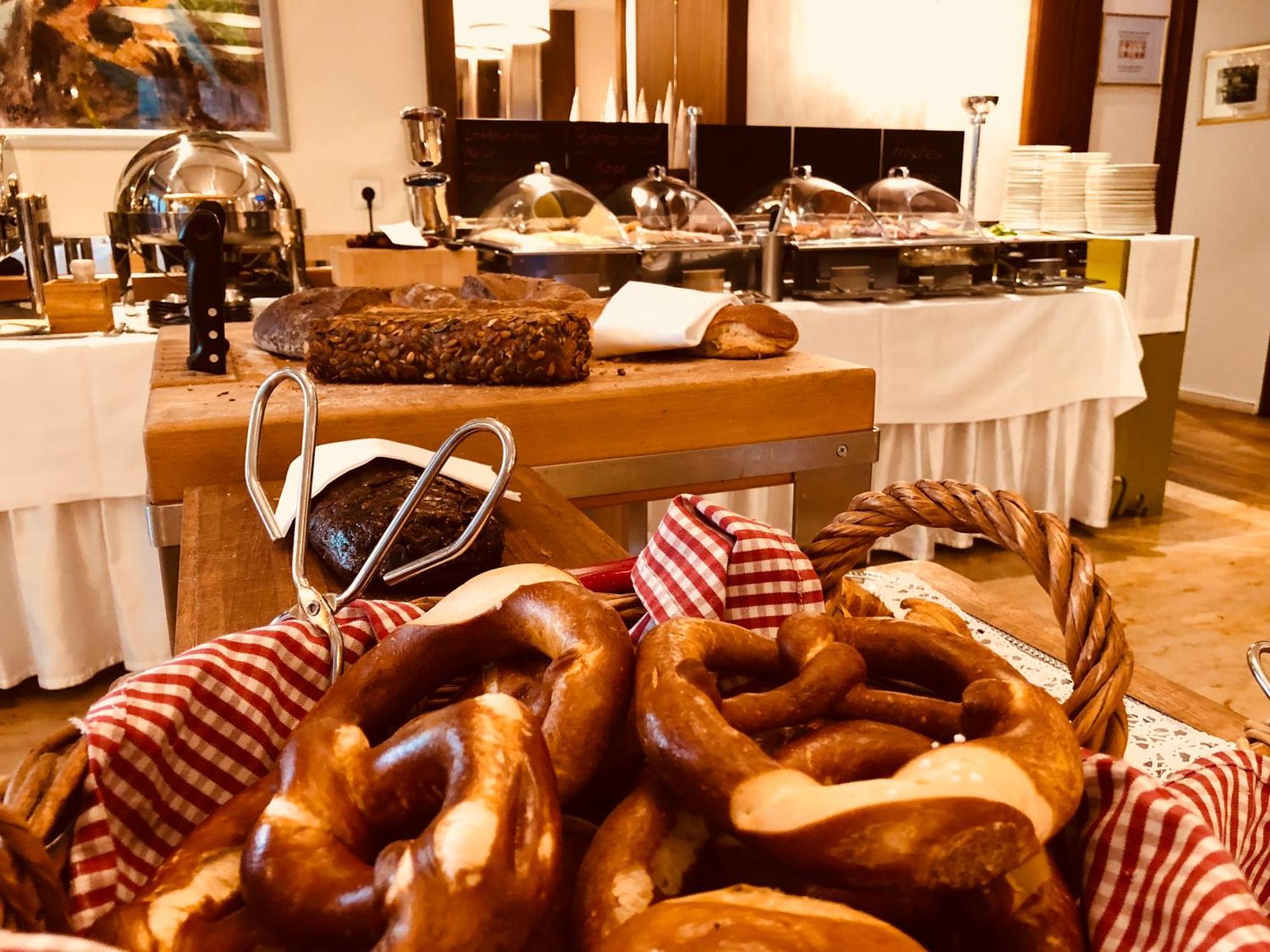 Hotel-Restaurant Schwanen Metzingen  Luaran gambar