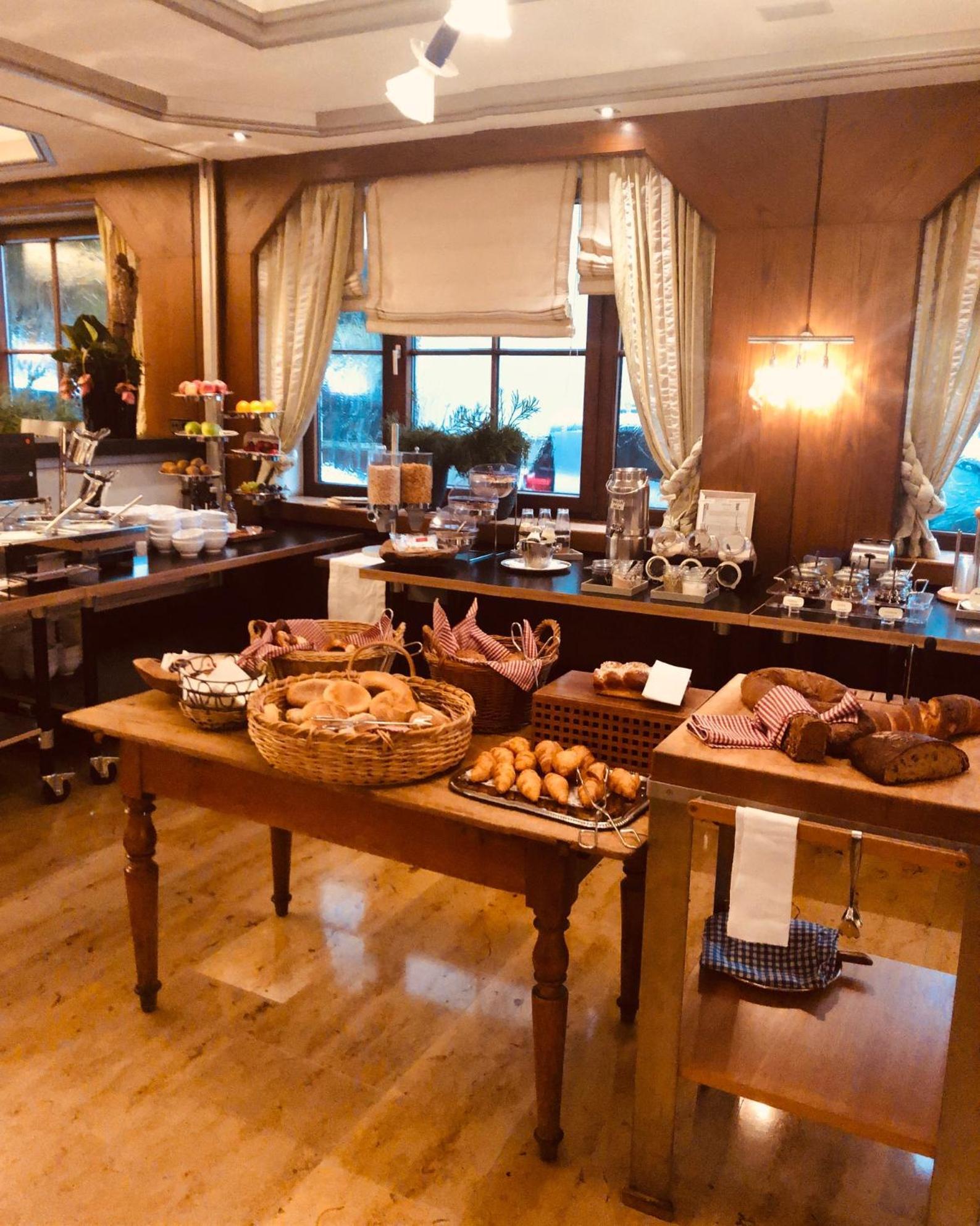Hotel-Restaurant Schwanen Metzingen  Luaran gambar